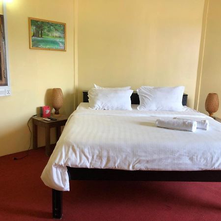 Sofinny Motel 2 シアヌークビル エクステリア 写真